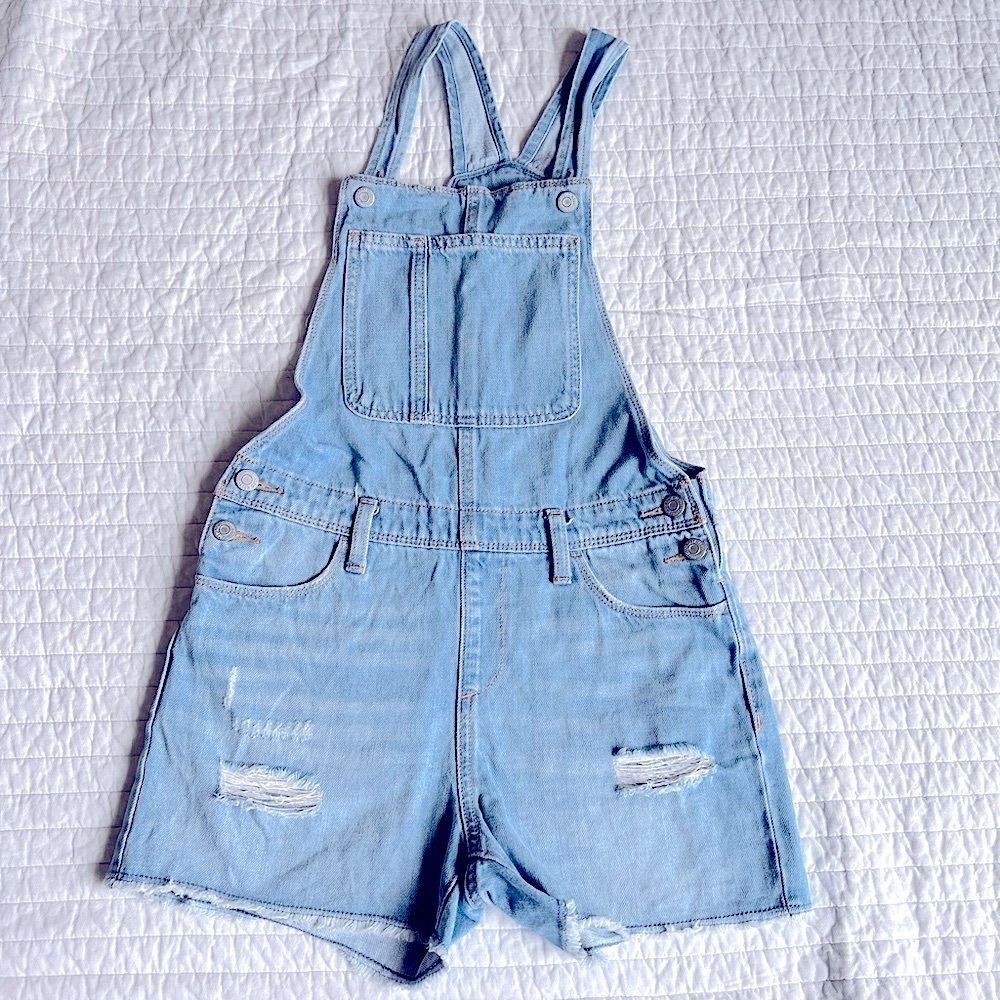 Girls Old Navy Distressed Jean Overalls, size XL